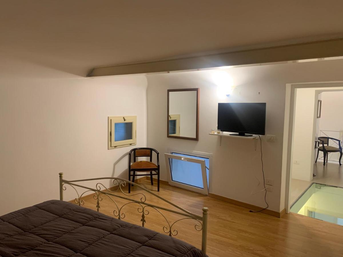La Casa Di Stefania 2 Centro Storico Apartment Lecce Bagian luar foto